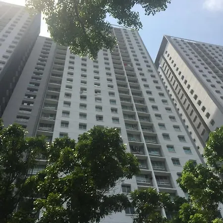 Muslim Homestay Apartment George Town Exterior photo
