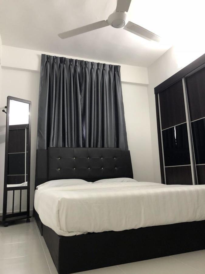 Muslim Apartment
